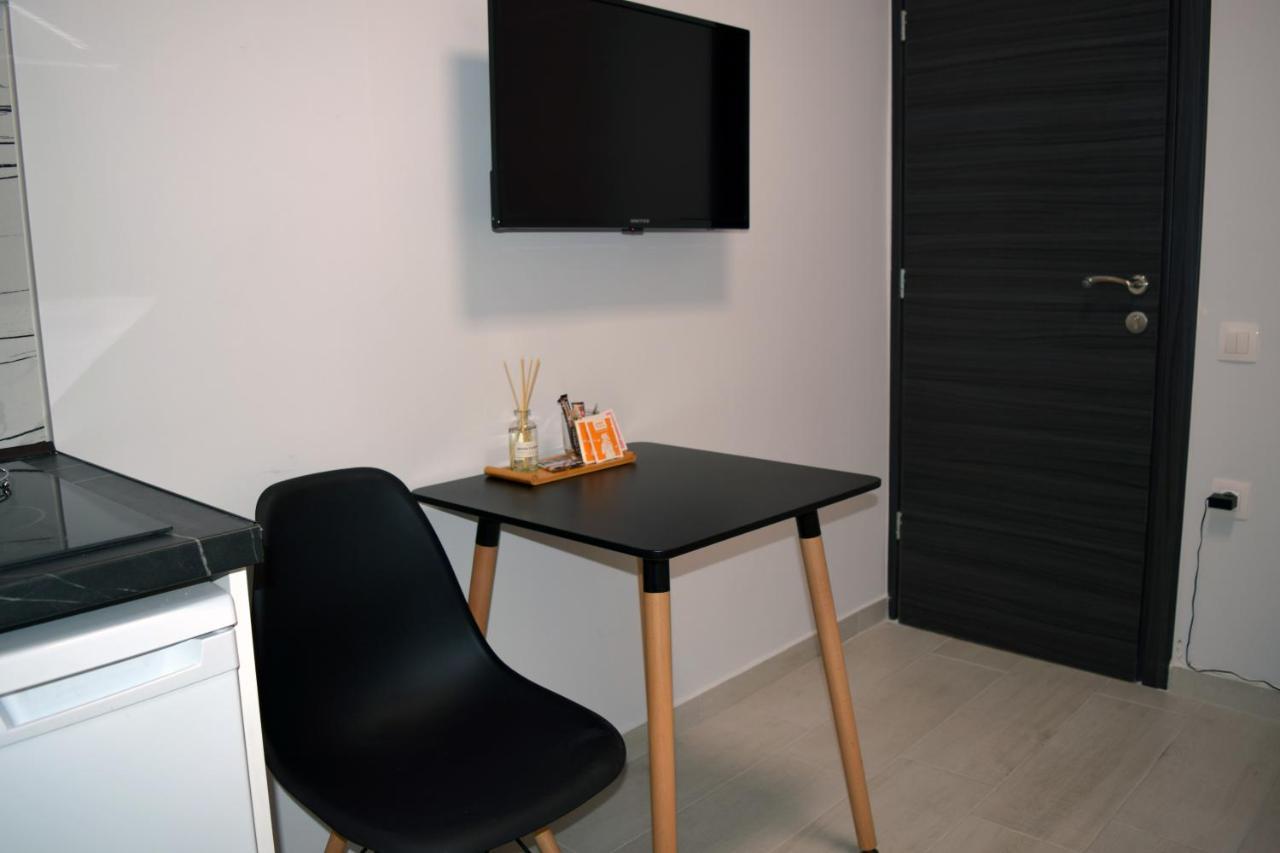 Tcc Lux Studio سالونيك المظهر الخارجي الصورة